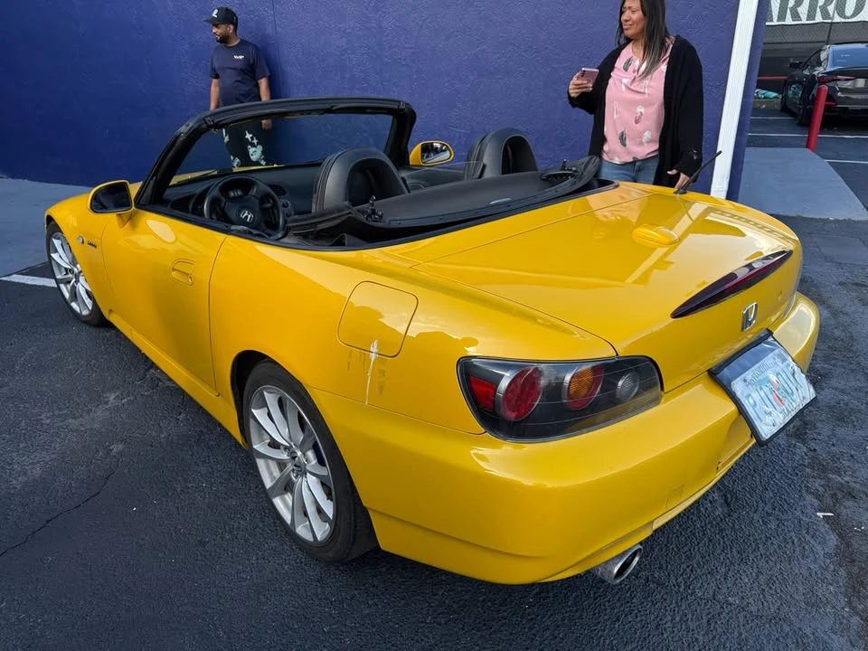 2006 Honda AP2 S2000 - Image 2 of 6