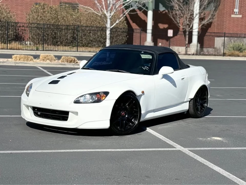2006 Honda S2000 - Image 2 of 8