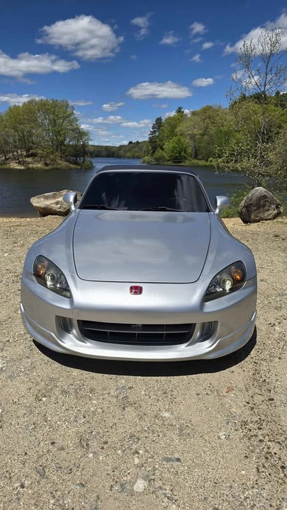 2006 Honda S2000 - Image 2 of 8