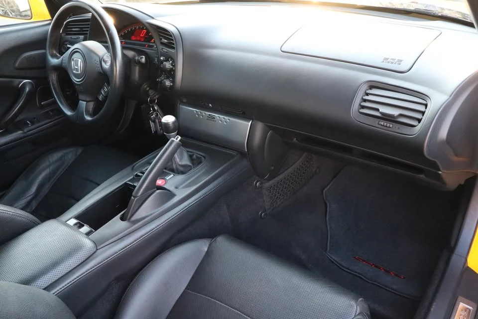 2006 Honda AP2 S2000 - Image 7 of 12