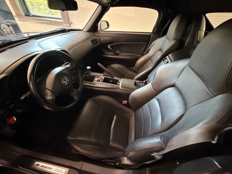 2006 Honda AP2 S2000 - Image 9 of 24