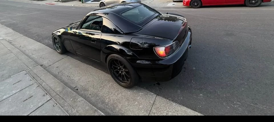 2006 Honda AP2 S2000 - Image 5 of 6