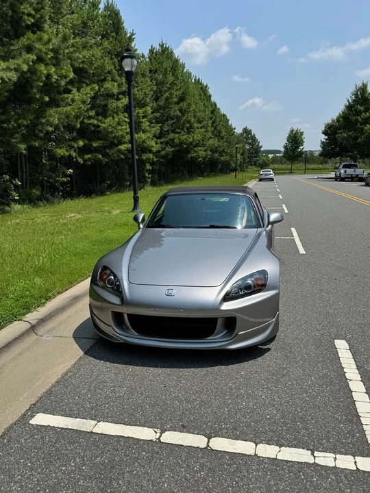 2006 Honda AP2 S2000 - Image 2 of 6