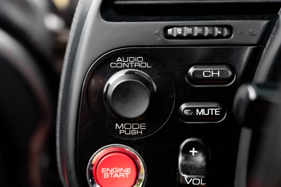 2006 Honda AP2 S2000 - Image 24 of 31