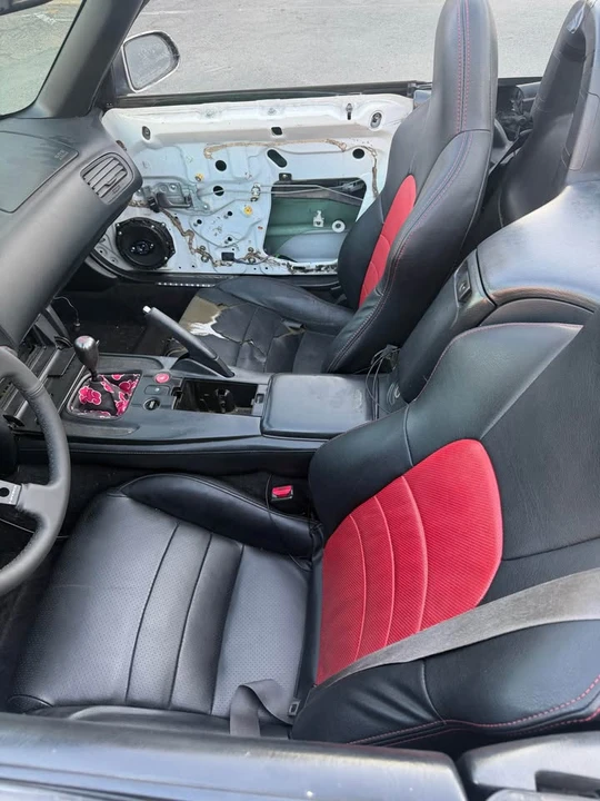 2006 Honda AP2 S2000 - Image 5 of 8