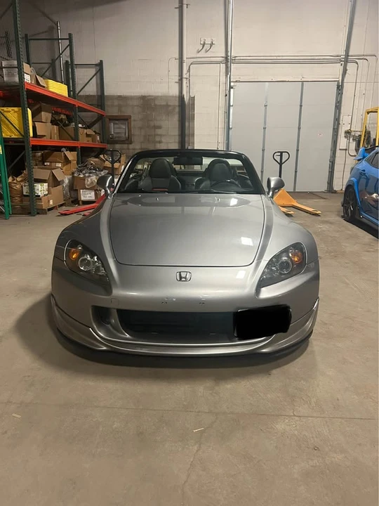 2006 Honda AP2 S2000 - Image 2 of 11