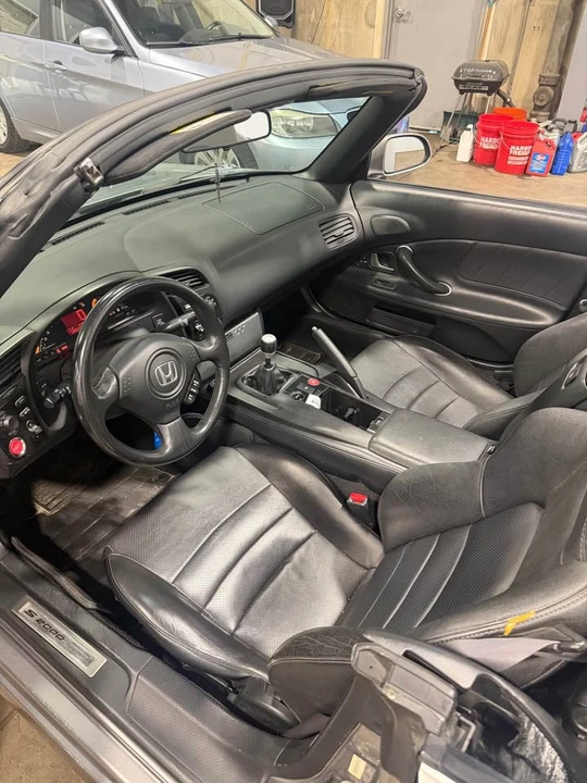 2006 Honda AP2 S2000 - Image 8 of 13
