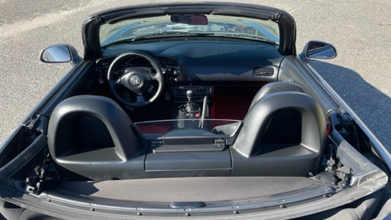 2006 Honda AP2 S2000 - Image 10 of 25