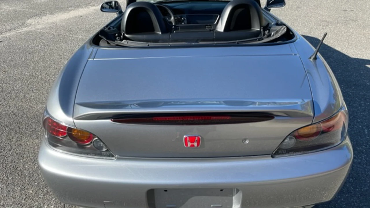 2006 Honda AP2 S2000 - Image 19 of 25