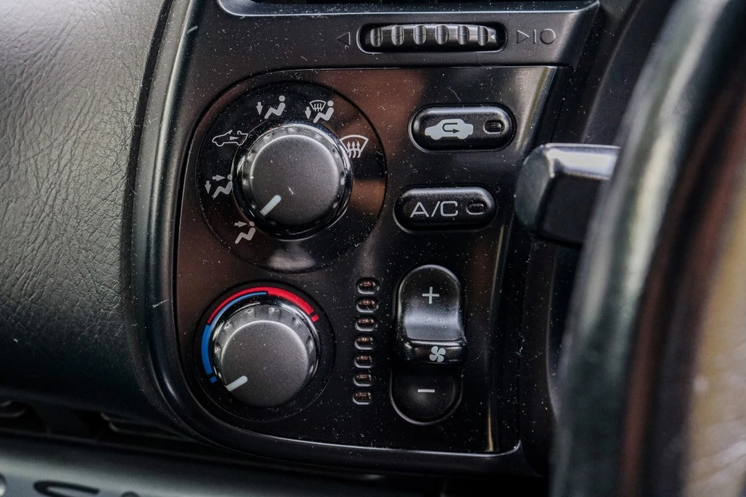 2006 Honda AP2 S2000 - Image 26 of 30