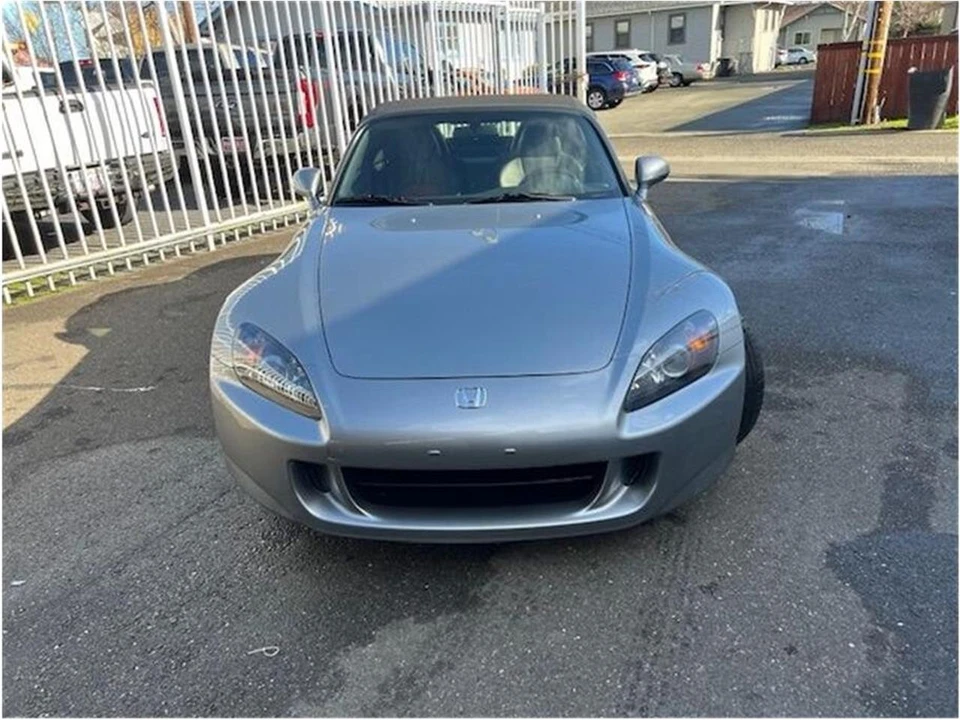 2006 Honda AP2 S2000 - Image 2 of 31