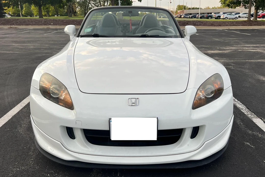 2006 Honda AP2 S2000 - Image 2 of 22