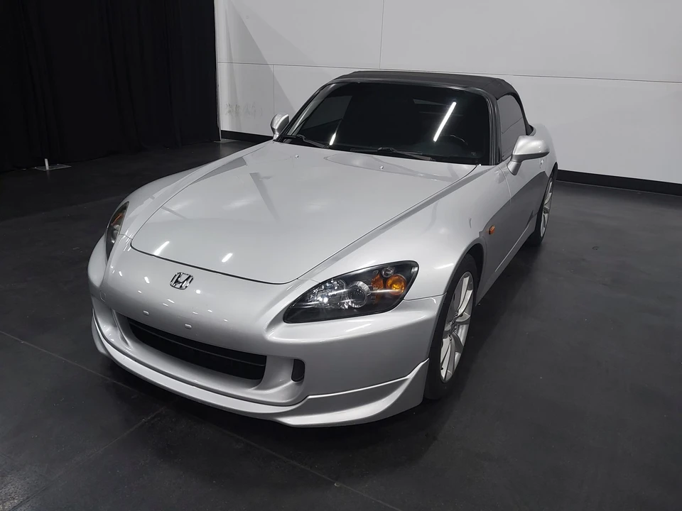 2006 Honda AP2 S2000 - Image 2 of 31