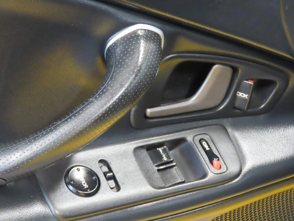 2006 Honda AP2 S2000 - Image 14 of 16