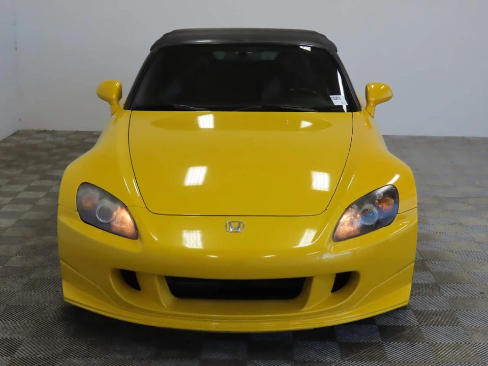 2006 Honda AP2 S2000 - Image 2 of 16