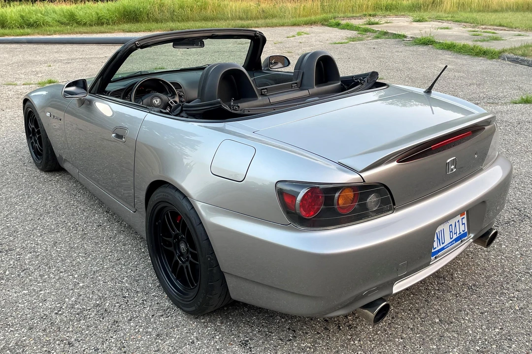 2006 Honda AP2 S2000 - Image 4 of 6