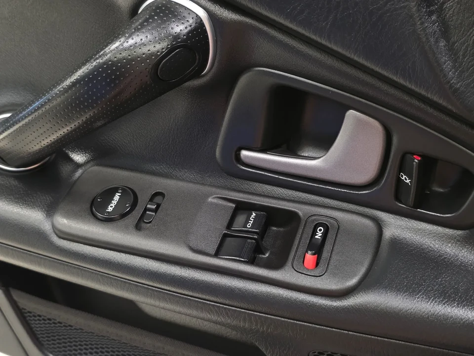 2006 Honda AP2 S2000 - Image 19 of 31