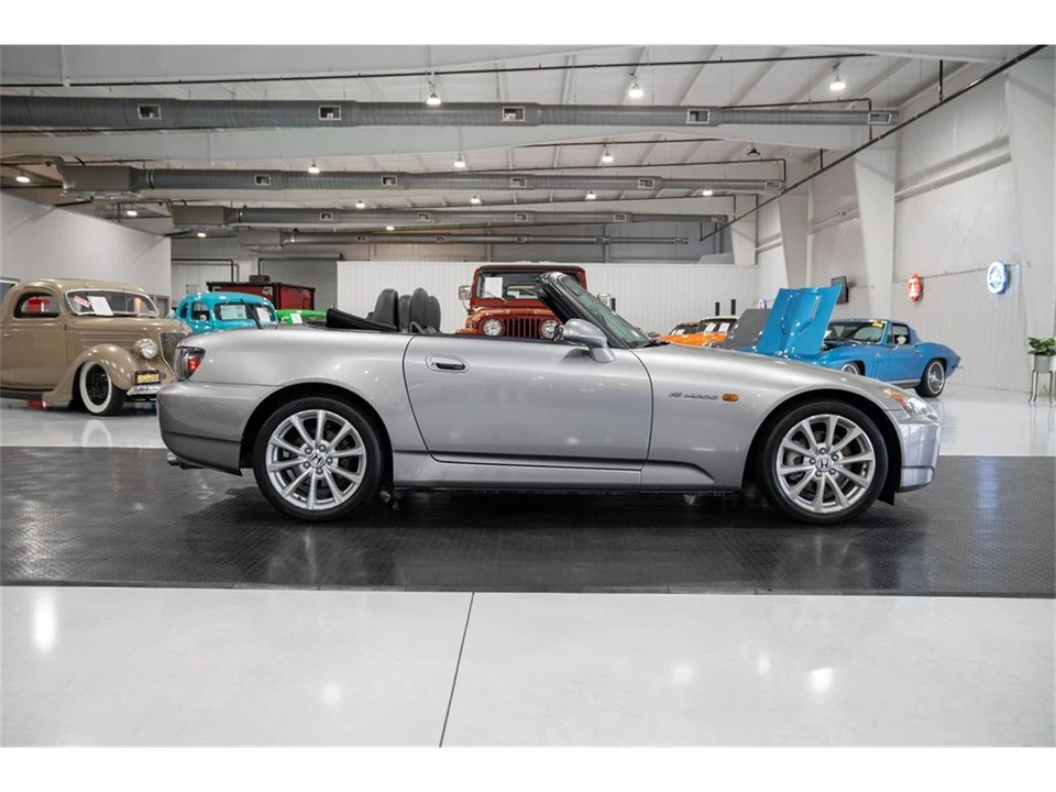 2006 Honda AP2 S2000 - Image 10 of 31