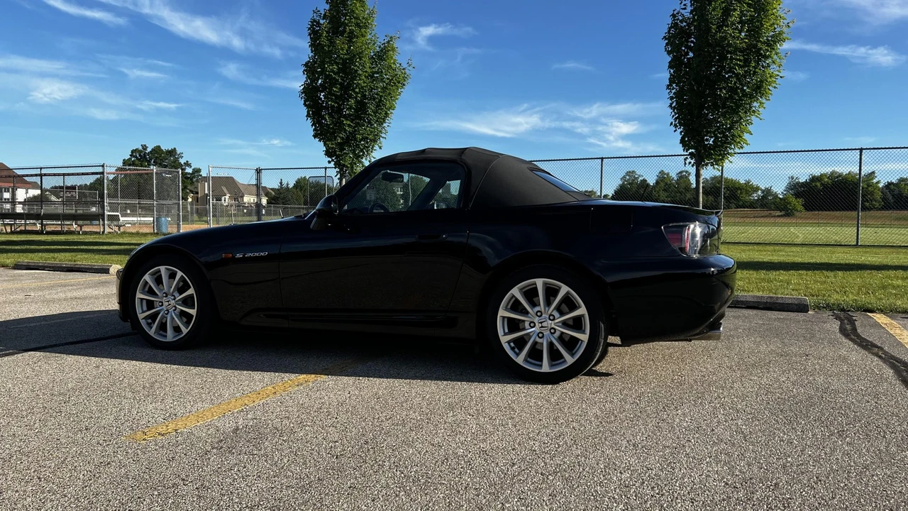 2006 Honda AP2 S2000 - Image 10 of 31