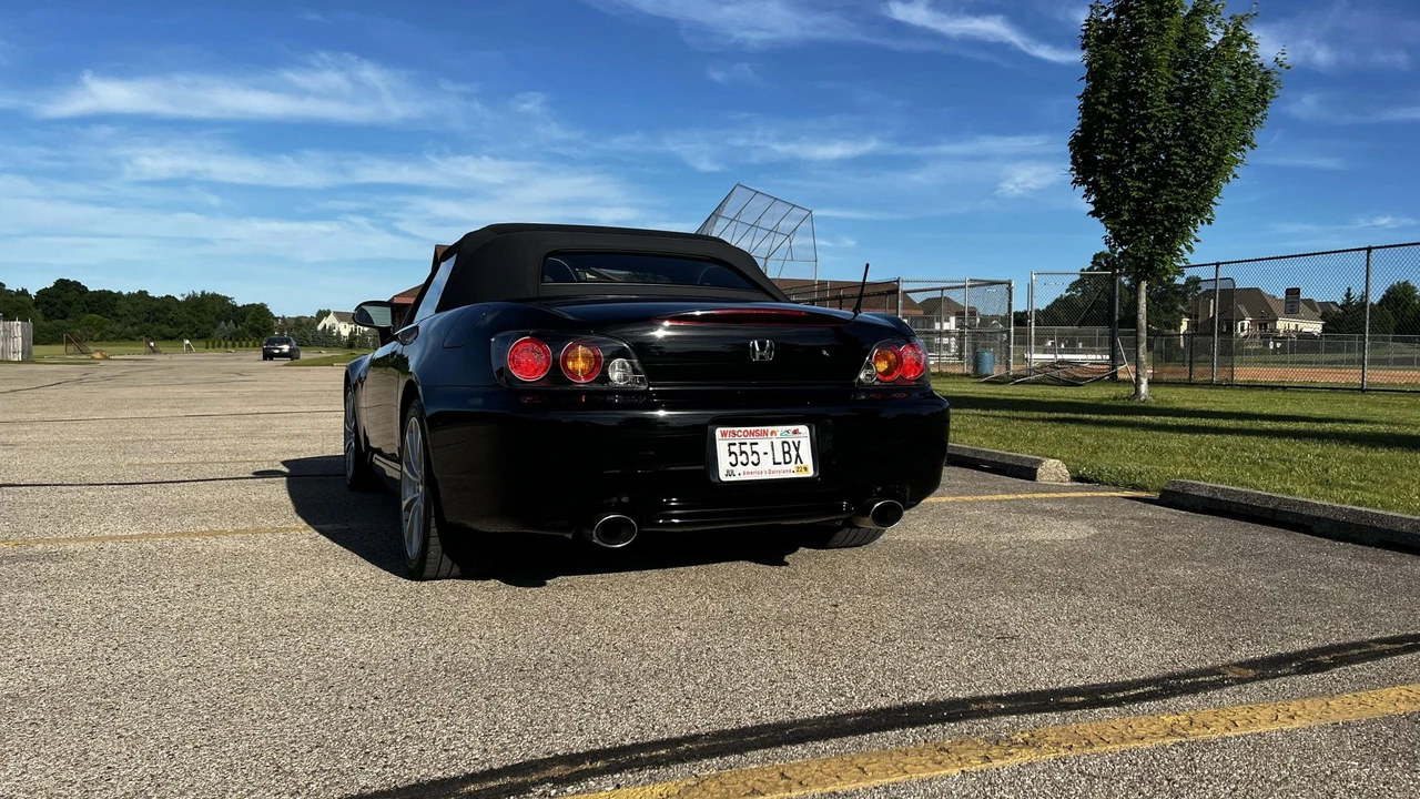 2006 Honda AP2 S2000 - Image 14 of 31