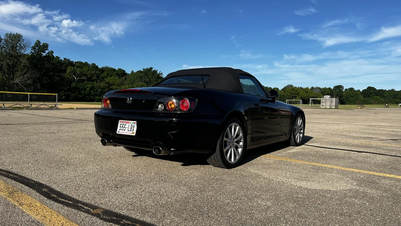 2006 Honda AP2 S2000 - Image 15 of 31
