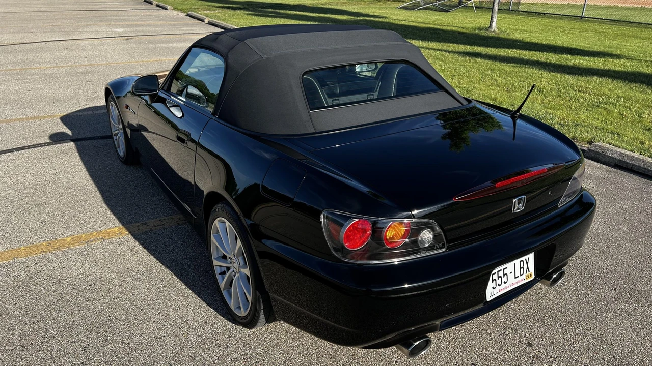 2006 Honda AP2 S2000 - Image 13 of 31