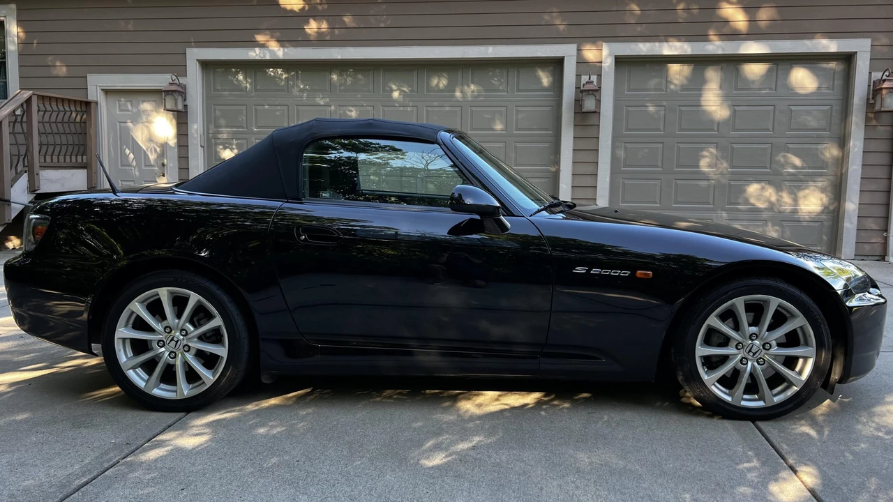 2006 Honda AP2 S2000 - Image 21 of 31