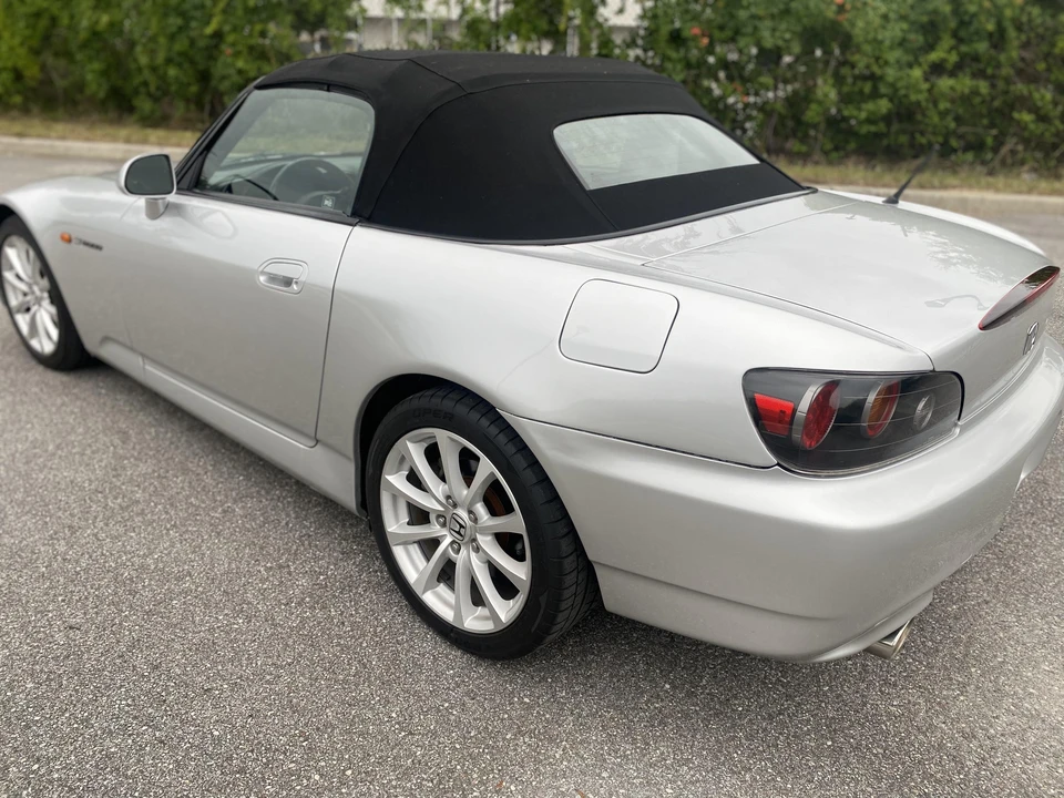 2006 Honda AP2 S2000 - Image 12 of 23