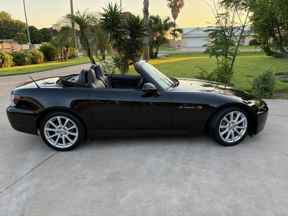 2006 Honda AP2 S2000 - Image 16 of 31