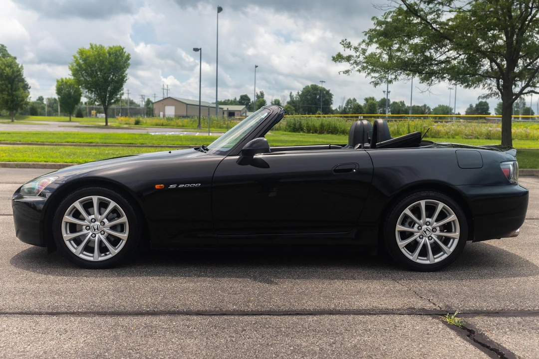 2006 Honda AP2 S2000 - Image 3 of 31