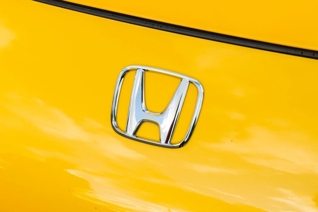 2006 Honda AP2 S2000 - Image 19 of 31