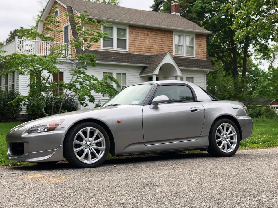 2006 Honda AP2 S2000 - Image 2 of 31