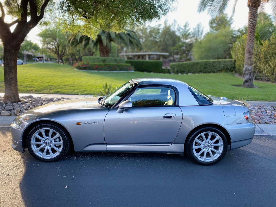 2006 Honda AP2 S2000 - Image 10 of 31