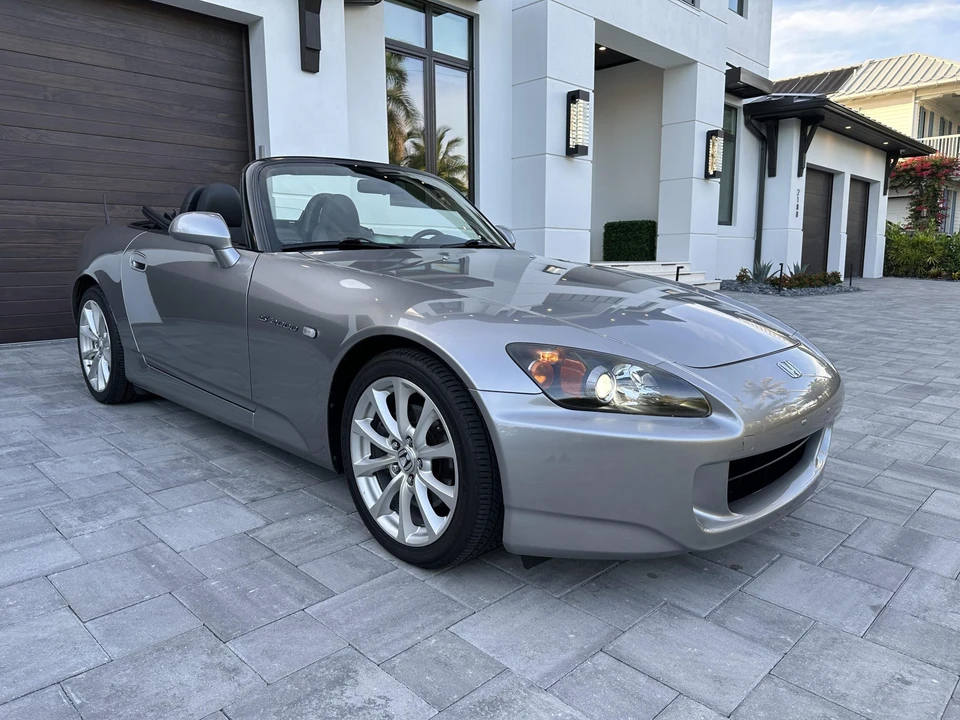 2006 Honda AP2 S2000 - Image 8 of 31