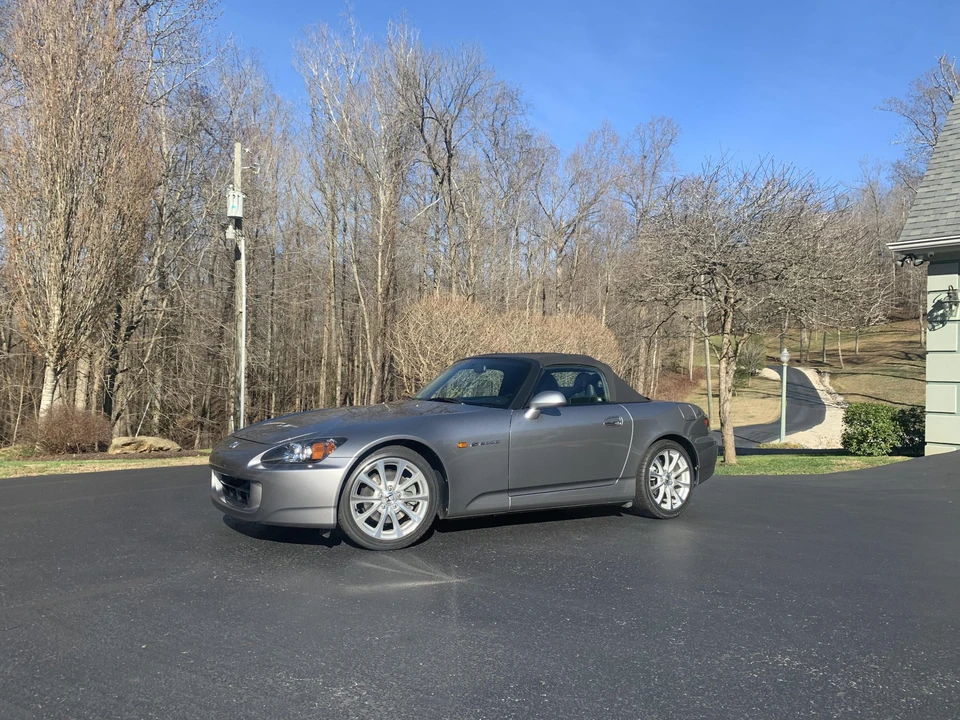 2006 Honda AP2 S2000 - Image 2 of 31