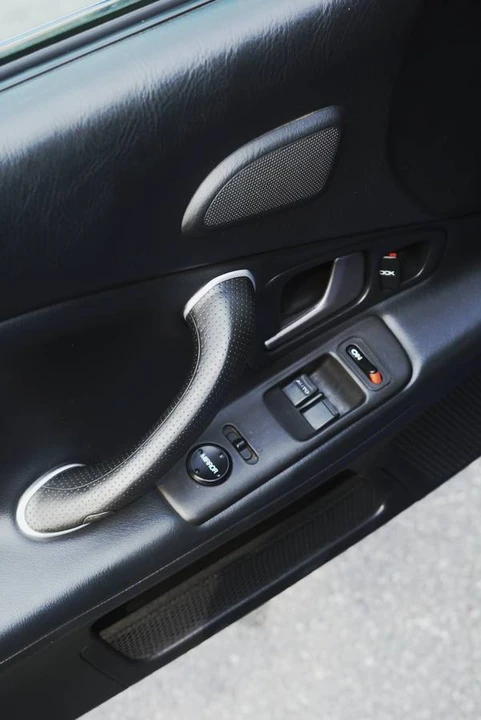 2006 Honda AP2 S2000 - Image 18 of 21