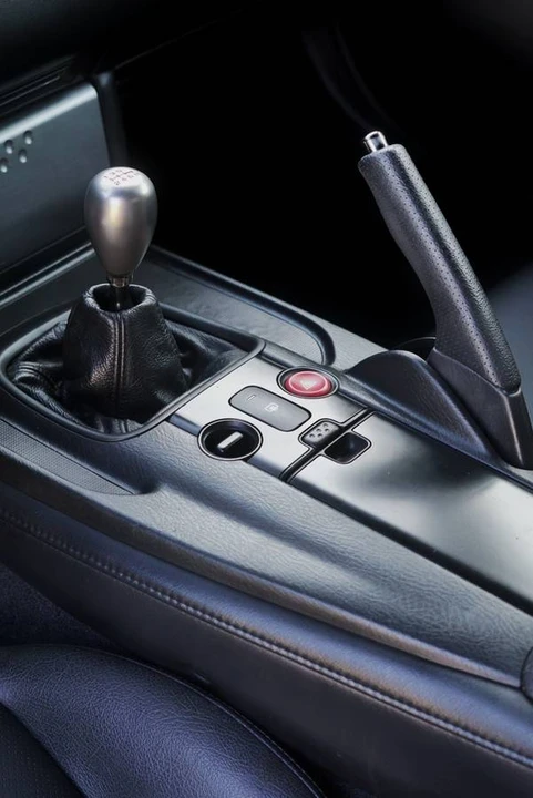 2006 Honda AP2 S2000 - Image 17 of 21
