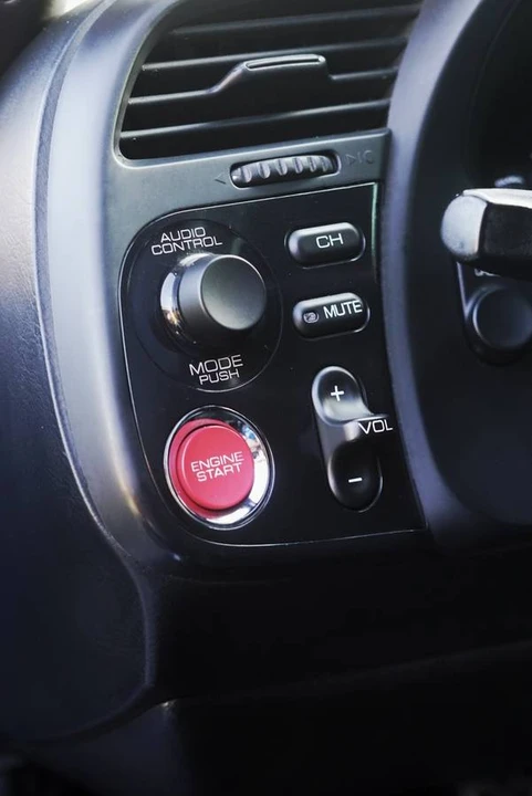2006 Honda AP2 S2000 - Image 13 of 21