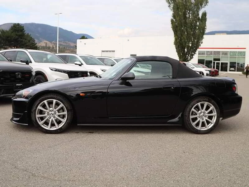 2006 Honda AP2 S2000 - Image 2 of 10