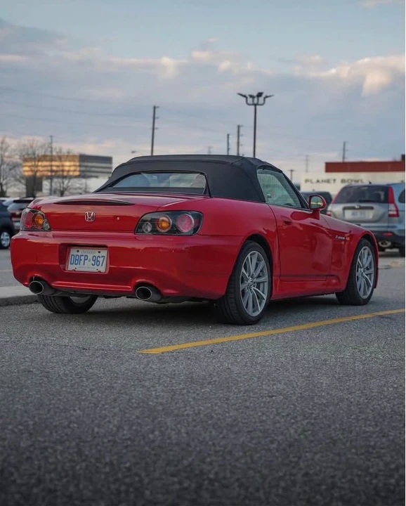 2006 Honda AP2 S2000 - Image 2 of 11