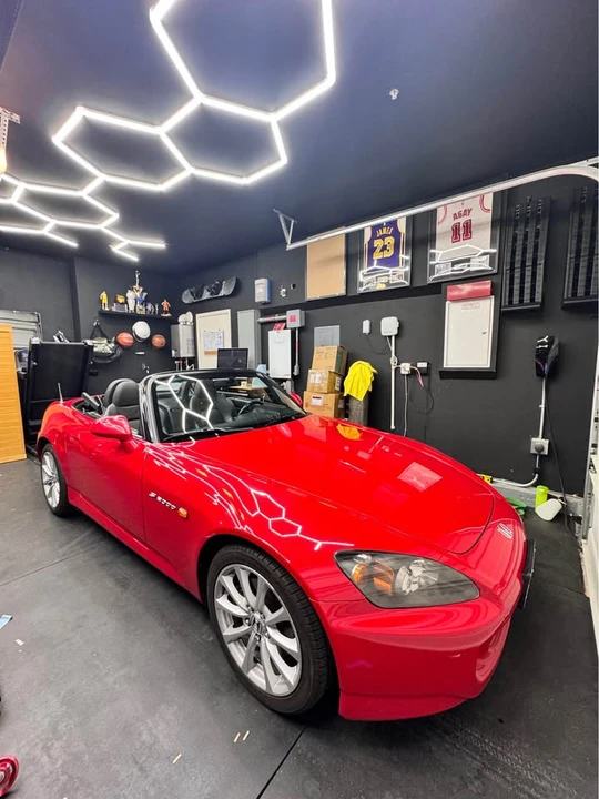 2006 Honda AP2 S2000 - Image 3 of 4