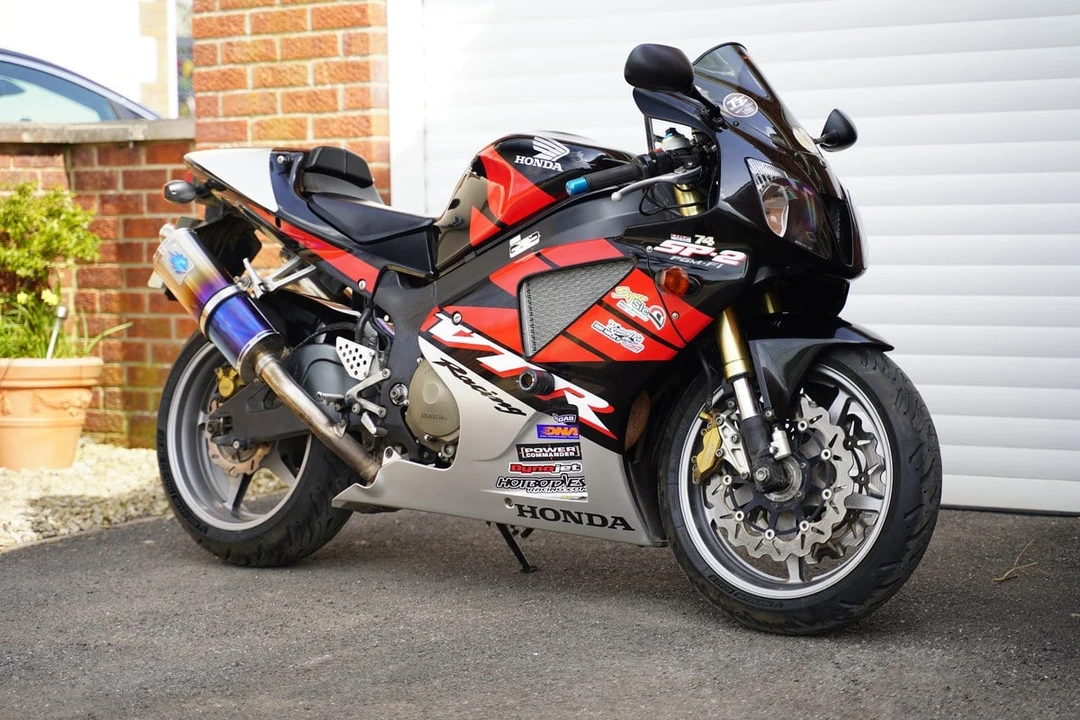 2006 Honda RC51 - Image 5 of 30