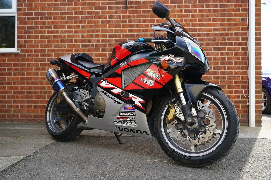 2006 Honda RC51 - Image 28 of 30