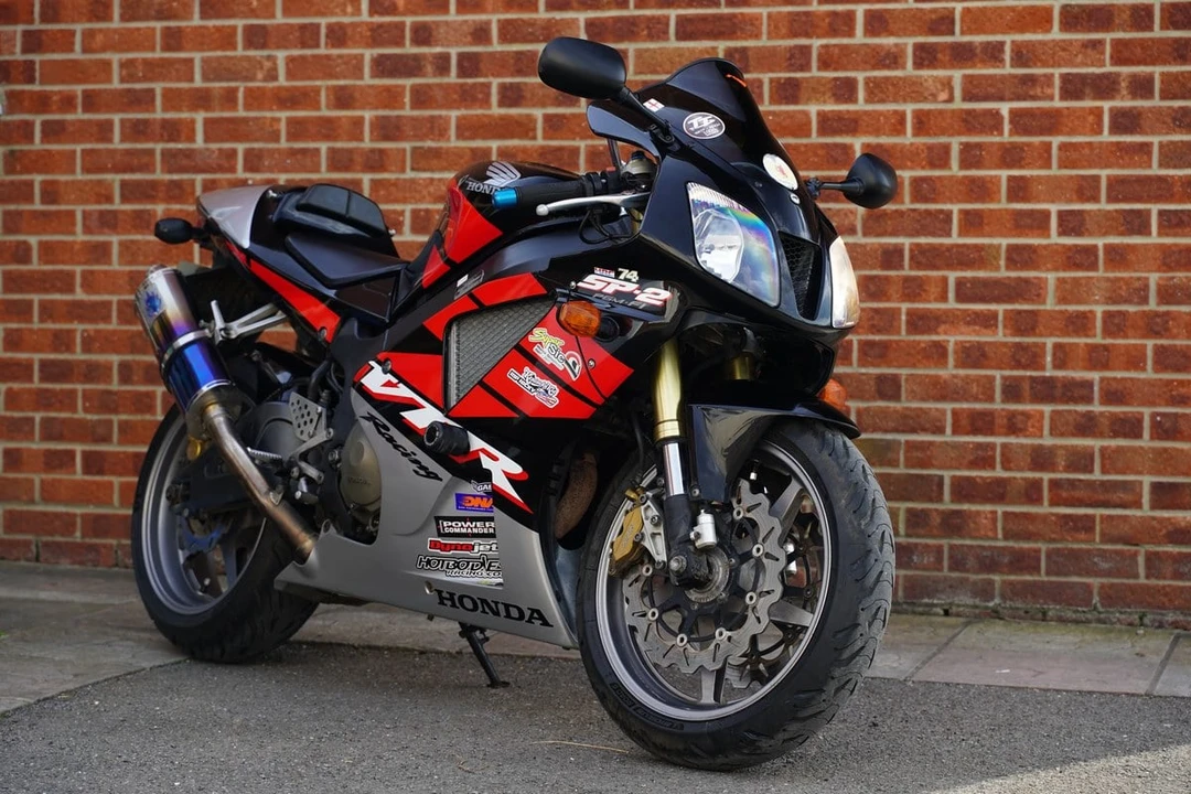 2006 Honda RC51 - Image 3 of 30