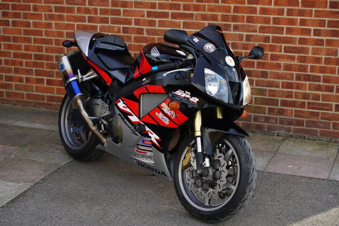 2006 Honda RC51 - Image 20 of 30