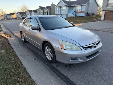 2006 Honda Accord 7th Gen - Image 3 of 13