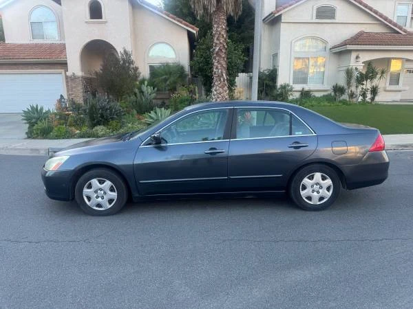 2006 Honda Accord 7th Gen - Image 2 of 8