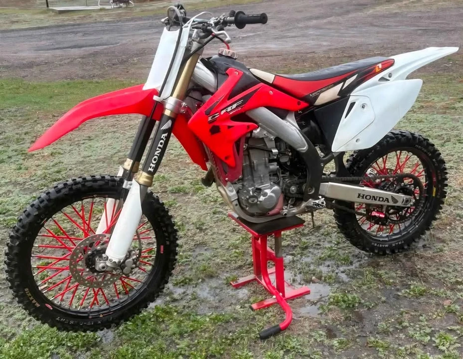 2006 Honda CRF - Image 2 of 2