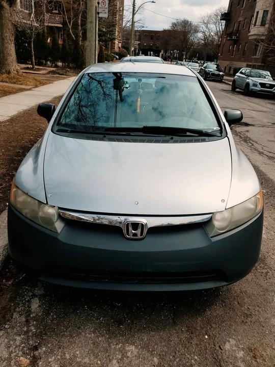 2006 Honda Civic 8th Gen - Image 10 of 14