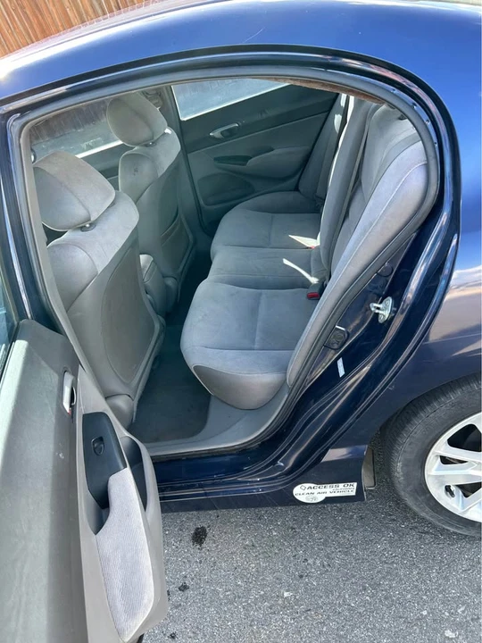 2006 Honda Civic 8th Gen - Image 9 of 10